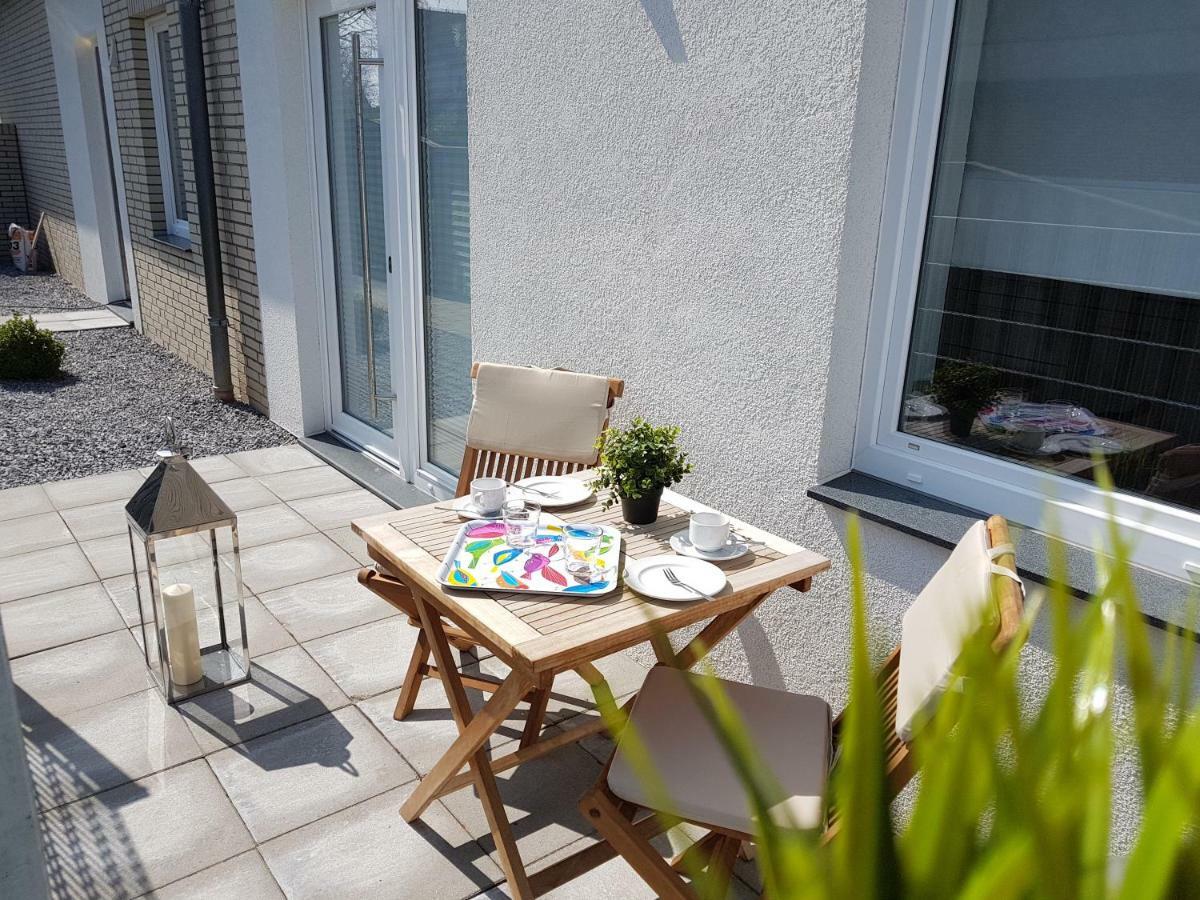 Geele Hus Nr. 3 *